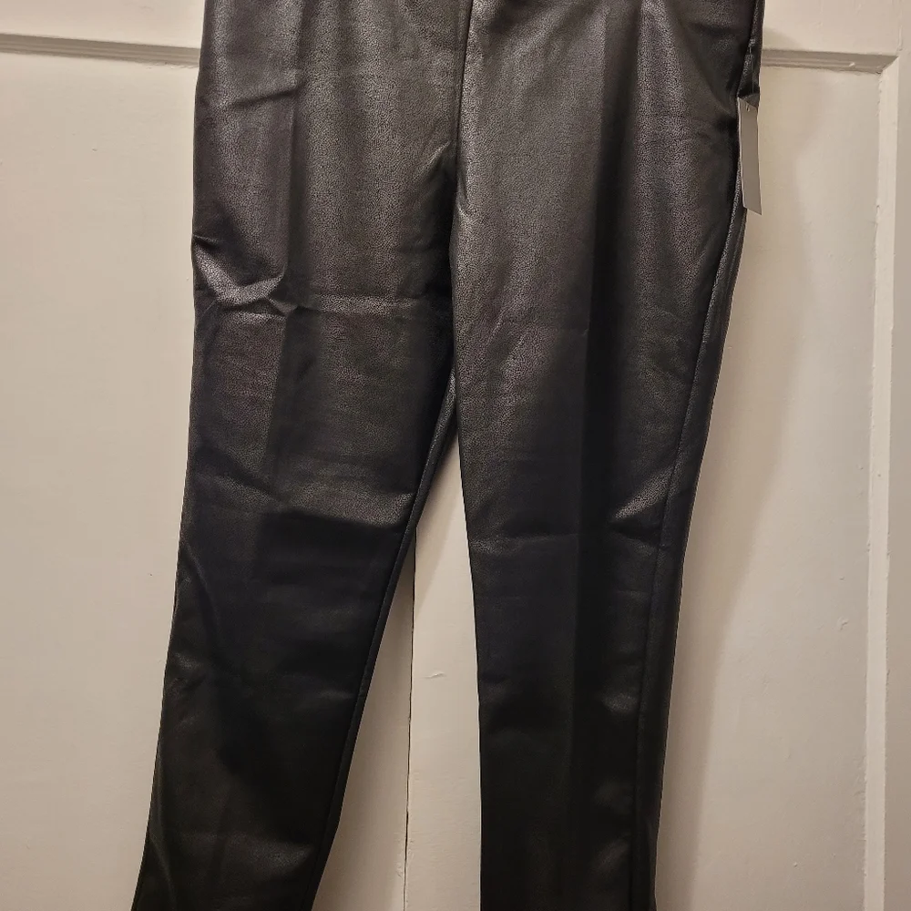 NWT, XL, suit - Picture 2 of 7